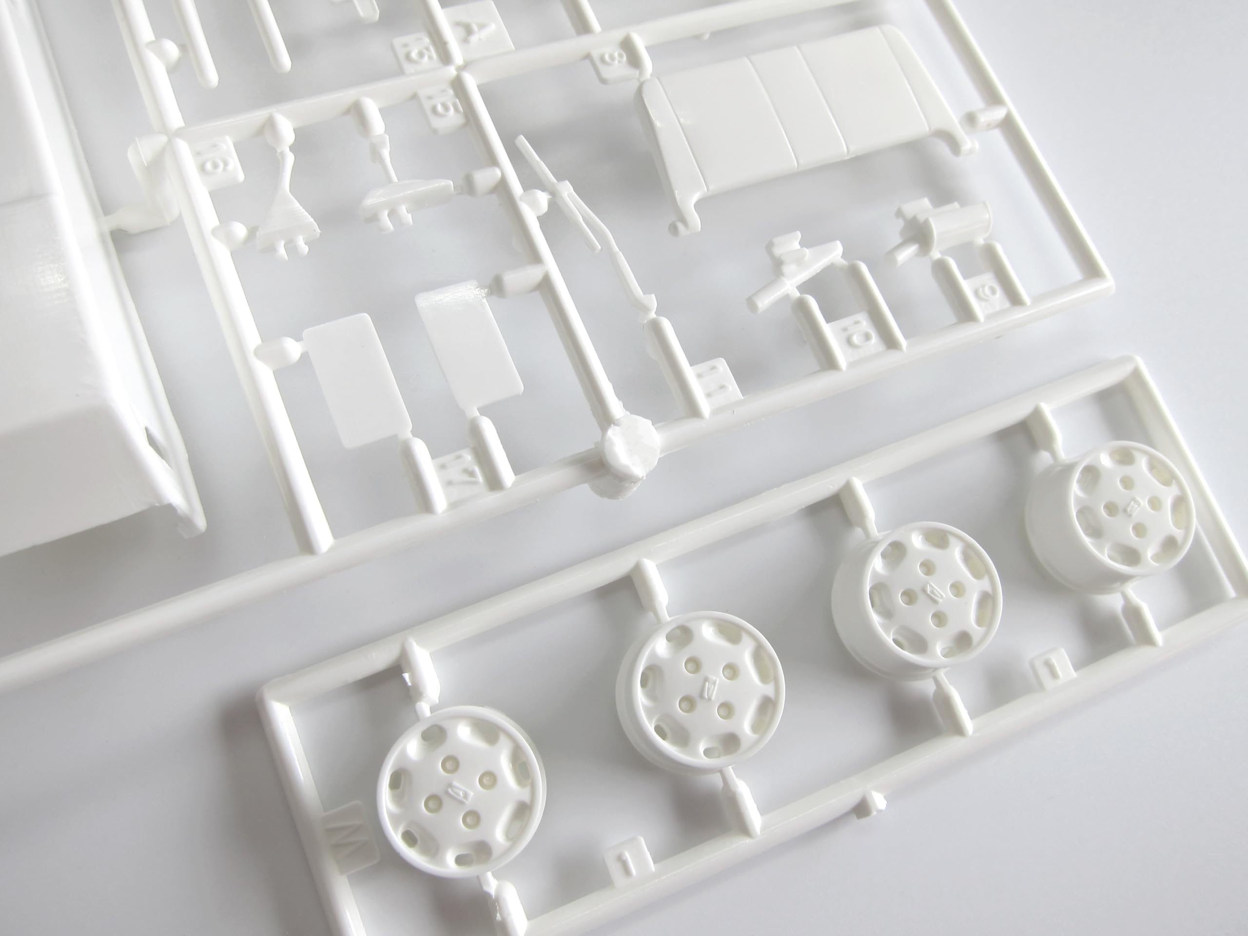 Fujimi Model 1/24 Mira Vivian S Plastic Model Kit Inch Up Series No.323