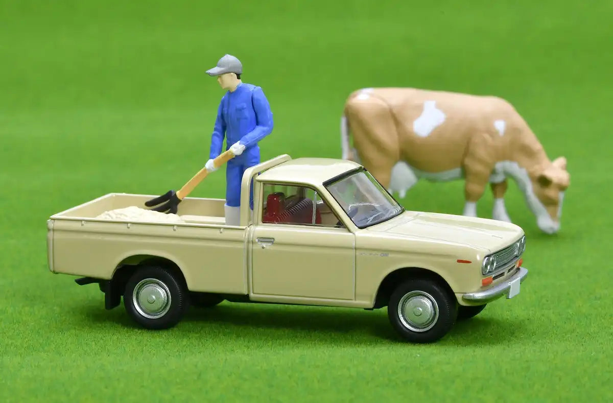 Tomytec Tomica Limited Vintage Datsun 1300 Truck Light Brown 1/64 Scale with Figure- Japan Figure Store - #1 Bring To You The Best Japanese Goods