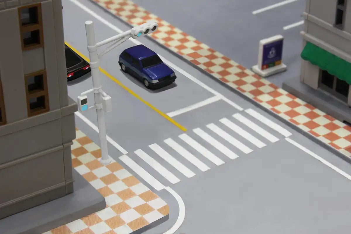 Rokuhan Z Gauge S061-1 Road Signal Set Diorama Supplies- Japan Figure Store - #1 Bring To You The Best Japanese Goods