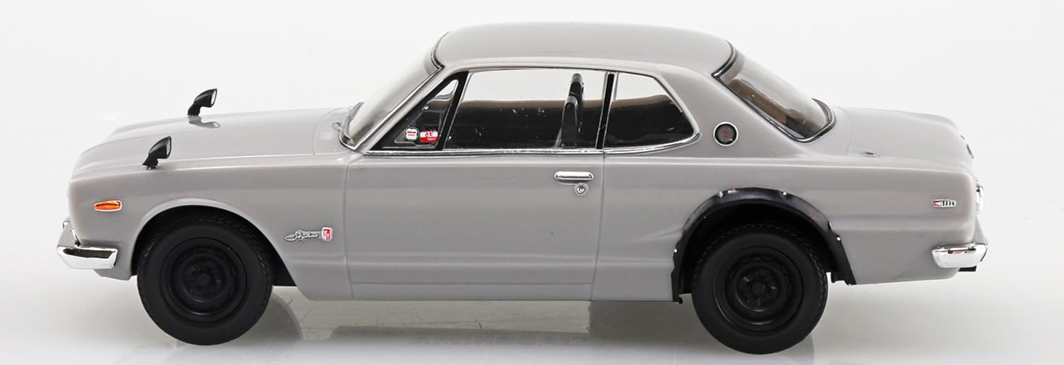 Aoshima 1/32 Rakupla Nissan C10 Skyline 2000Gt-R Silver Model Kit