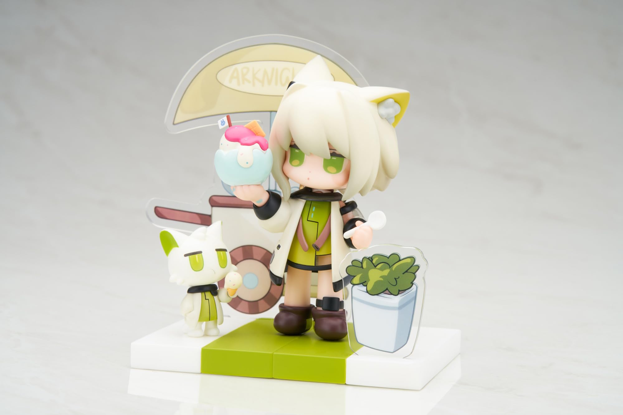 Apex Arknights Kal'Tsit Figure How About Some Dessert Collectible- Japan Figure Store - #1 Bring To You The Best Japanese Goods