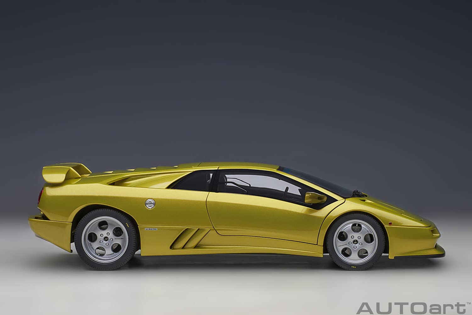 Autoart 1/18 Lamborghini Diablo Se30 Metallic Yellow Model 79157- Japan Figure Store - #1 Bring To You The Best Japanese Goods