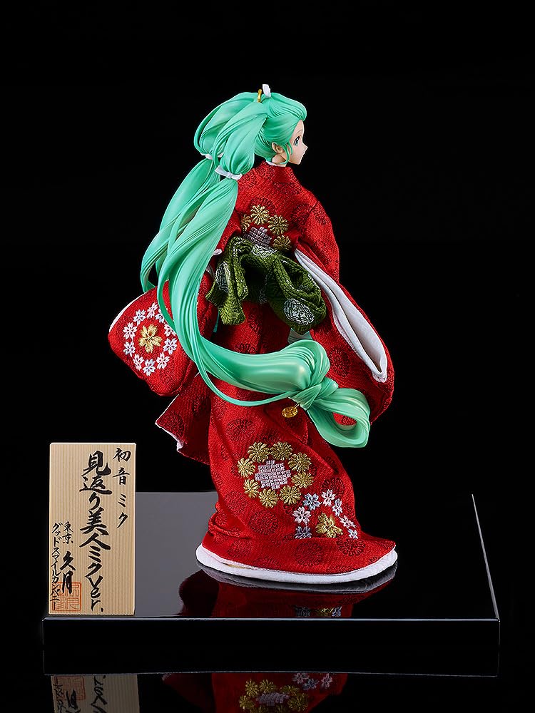 Good Smile Company 1/7 Scale Figure: Hatsune Miku Beauty Looking Back Ver.- Japan Figure Store - #1 Bring To You The Best Japanese Goods