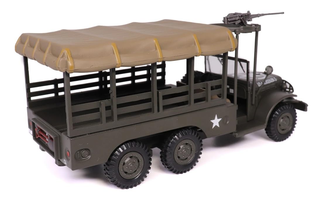 Modèle réduit 1/43 de la Dodge WC63 US Army avec capote en toile de Kyosho, MPC24218