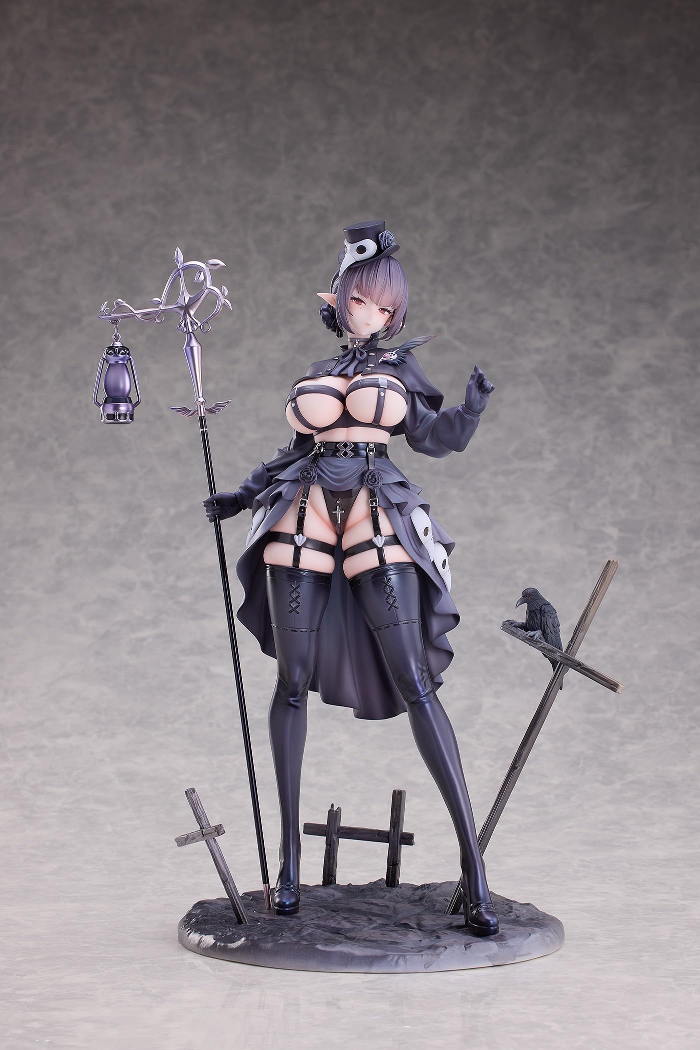 Hanabee 1/6 Scale Deluxe Plague Doctor Kara Figure - PVC & ABS Painted Model