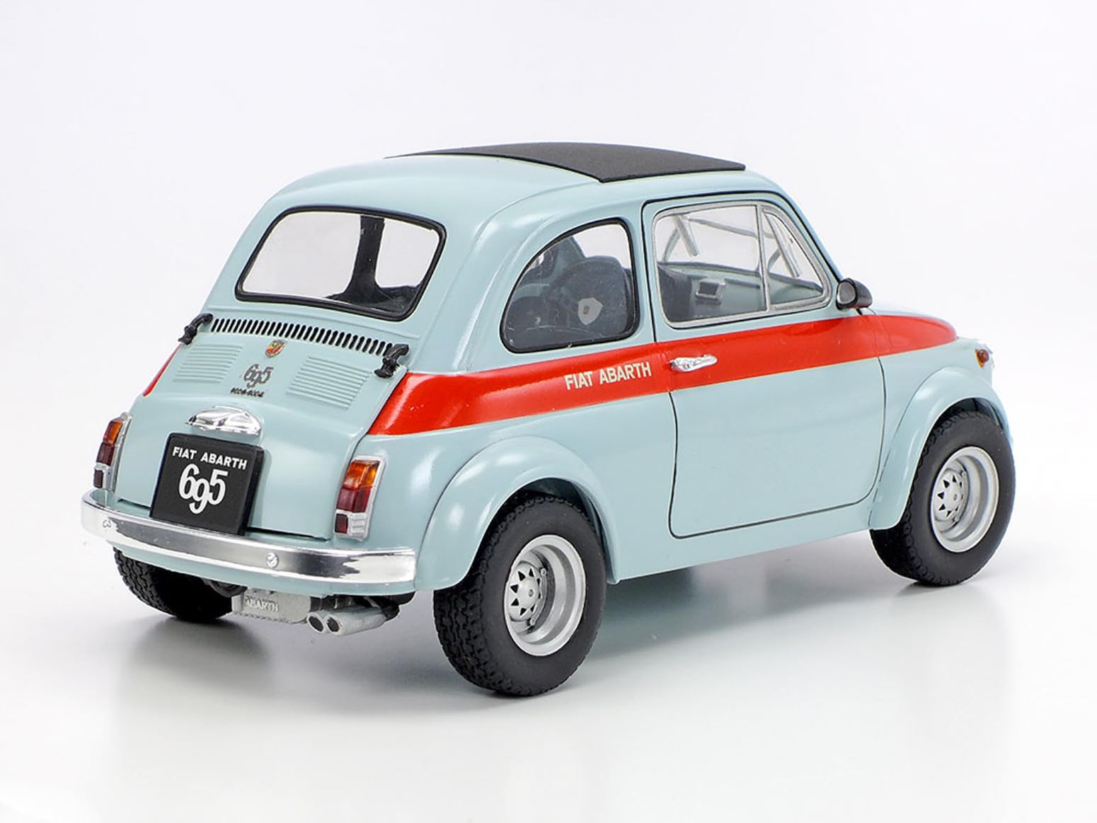 Tamiya 1/24 Scale Fiat Abarth 695 SS Model Kit Sports Car Series 173