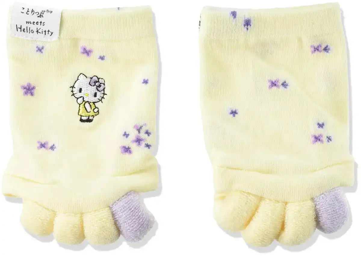 Sanrio Women's Cream Socks 23-25cm - Comfortable and Stylish- Japan Figure Store - #1 Bring To You The Best Japanese Goods