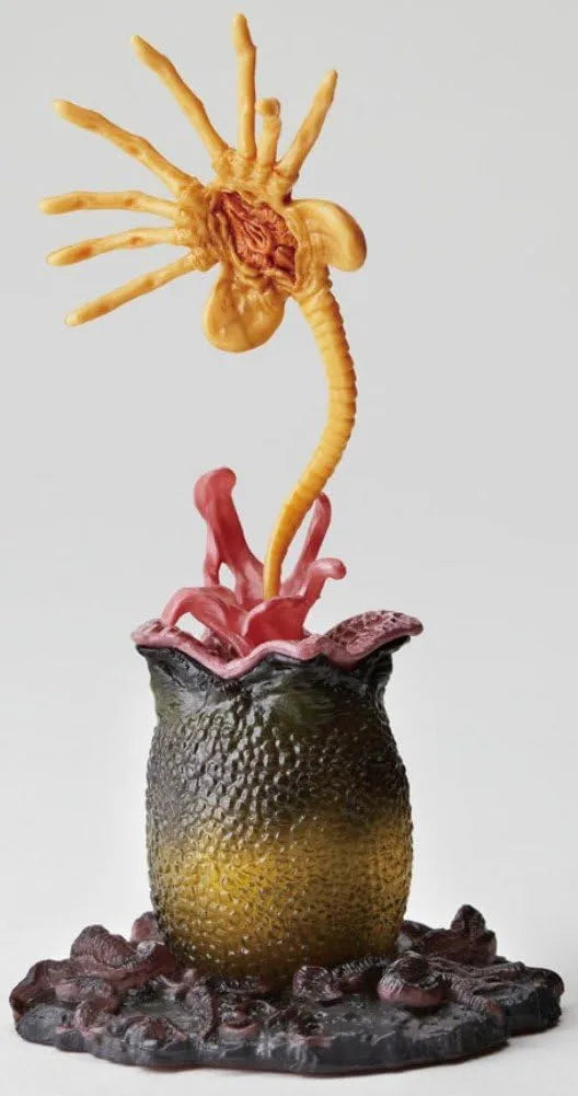 Kaiyodo Revoltech Series No 001 Alien Action Figure Collectible Toy