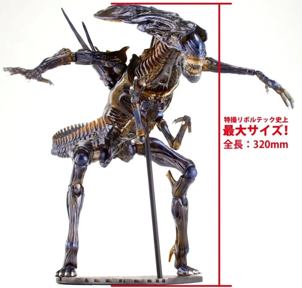 Kaiyodo Revoltech Series No.018 Alien Queen Action Figure
