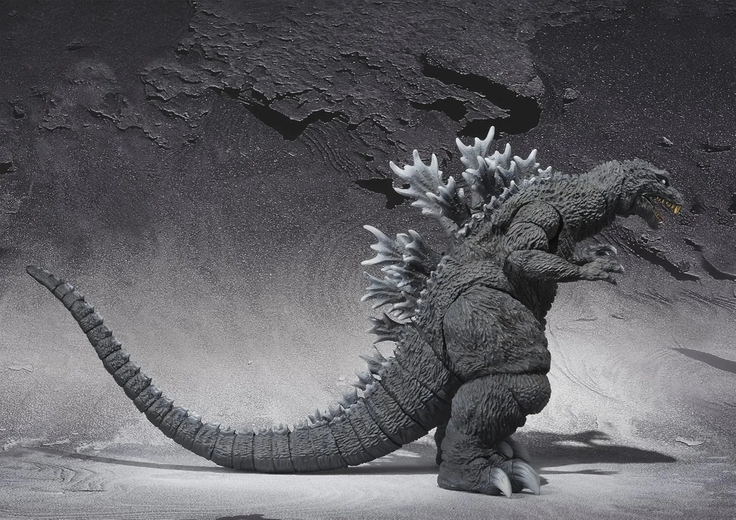 Tamashii Nations SH MonsterArts Godzilla 2001 Action Figure