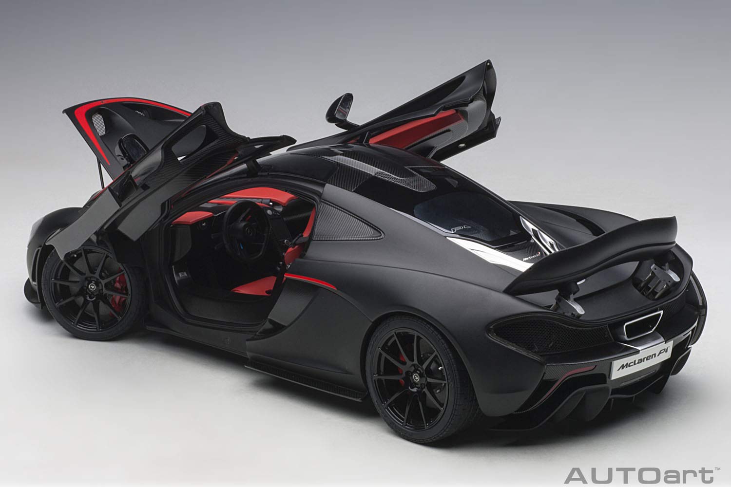 Autoart 1/12 McLaren P1 Matte Black/Red- Japan Figure Store - #1 Bring To You The Best Japanese Goods