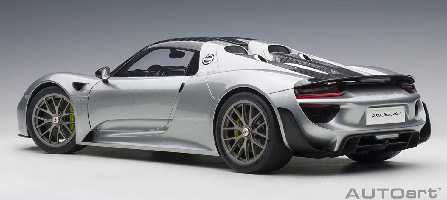 Autoart 1/12 Porsche 918 Spider Silver Metallic- Japan Figure Store - #1 Bring To You The Best Japanese Goods