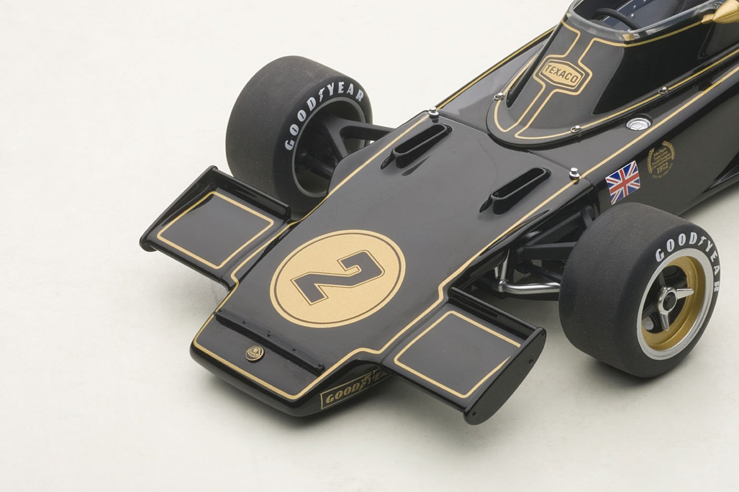 Autoart 1/18 Lotus 72E 1973 #2 Peterson- Japan Figure Store - #1 Bring To You The Best Japanese Goods