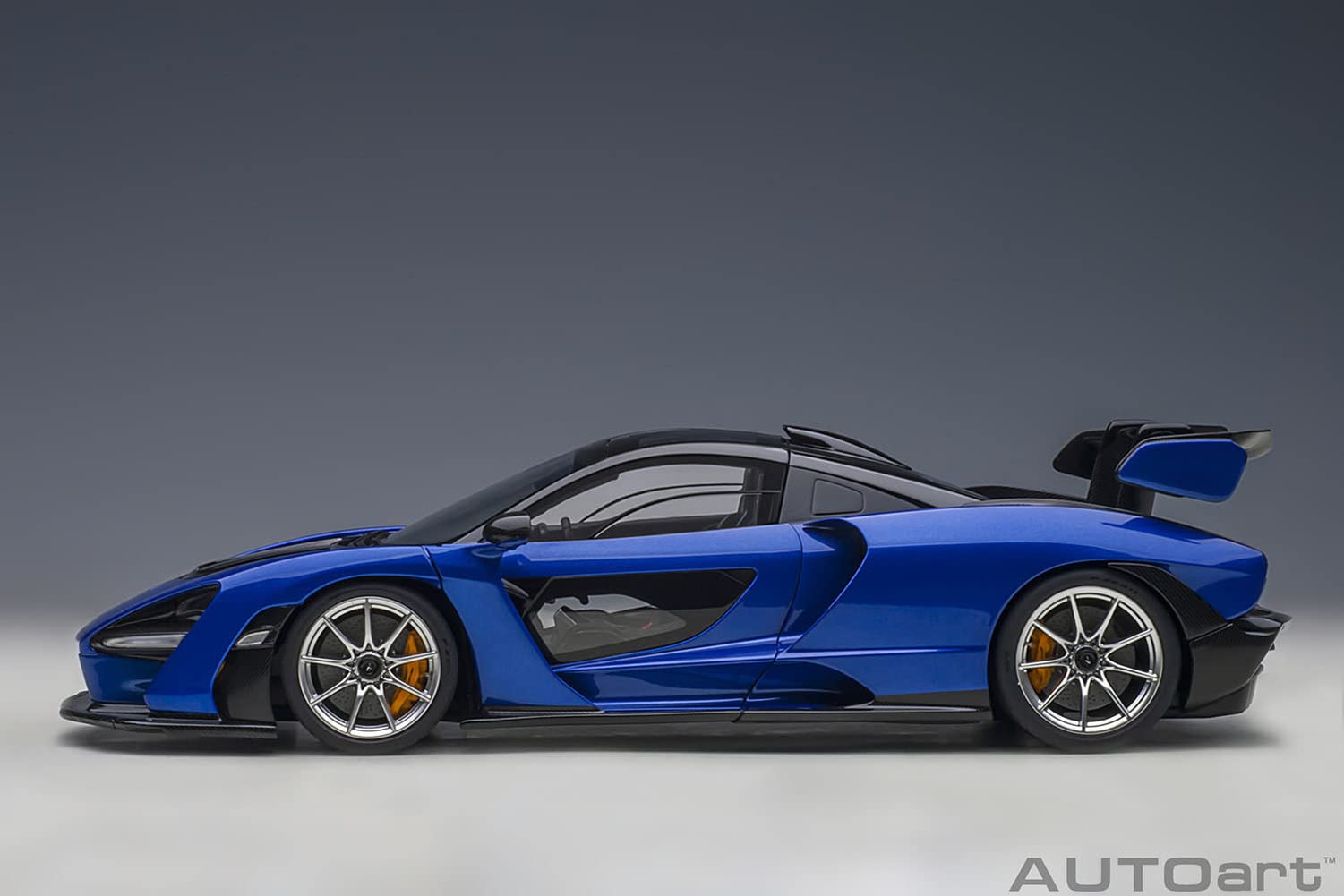 Autoart 1/18 McLaren Senna 76079 Blue- Japan Figure Store - #1 Bring To You The Best Japanese Goods
