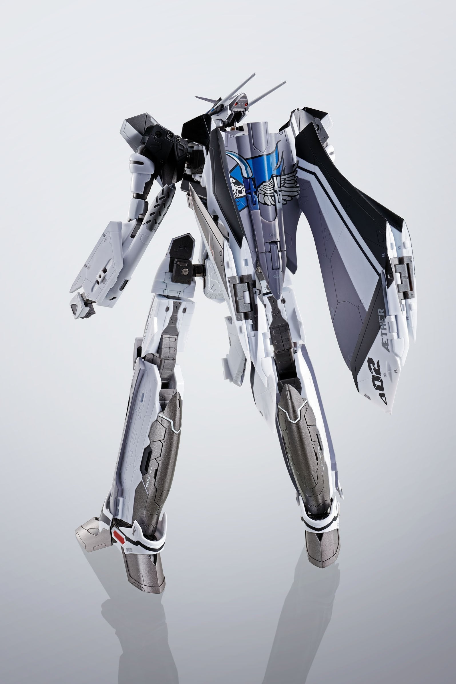 BANDAI Dx Chogokin Vf-31F Siegfried Movie Ver. Messer Ihlefeld / Hayate Immelmann Use Figure- Japan Figure Store - #1 Bring To You The Best Japanese Goods