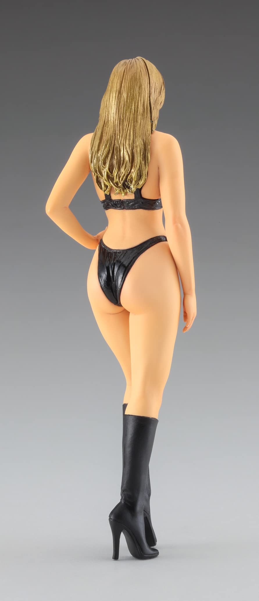 Hasegawa 1/12 Real American Low Rider Girl Unpainted Resin Kit No.24- Japan Figure Store - #1 Bring To You The Best Japanese Goods