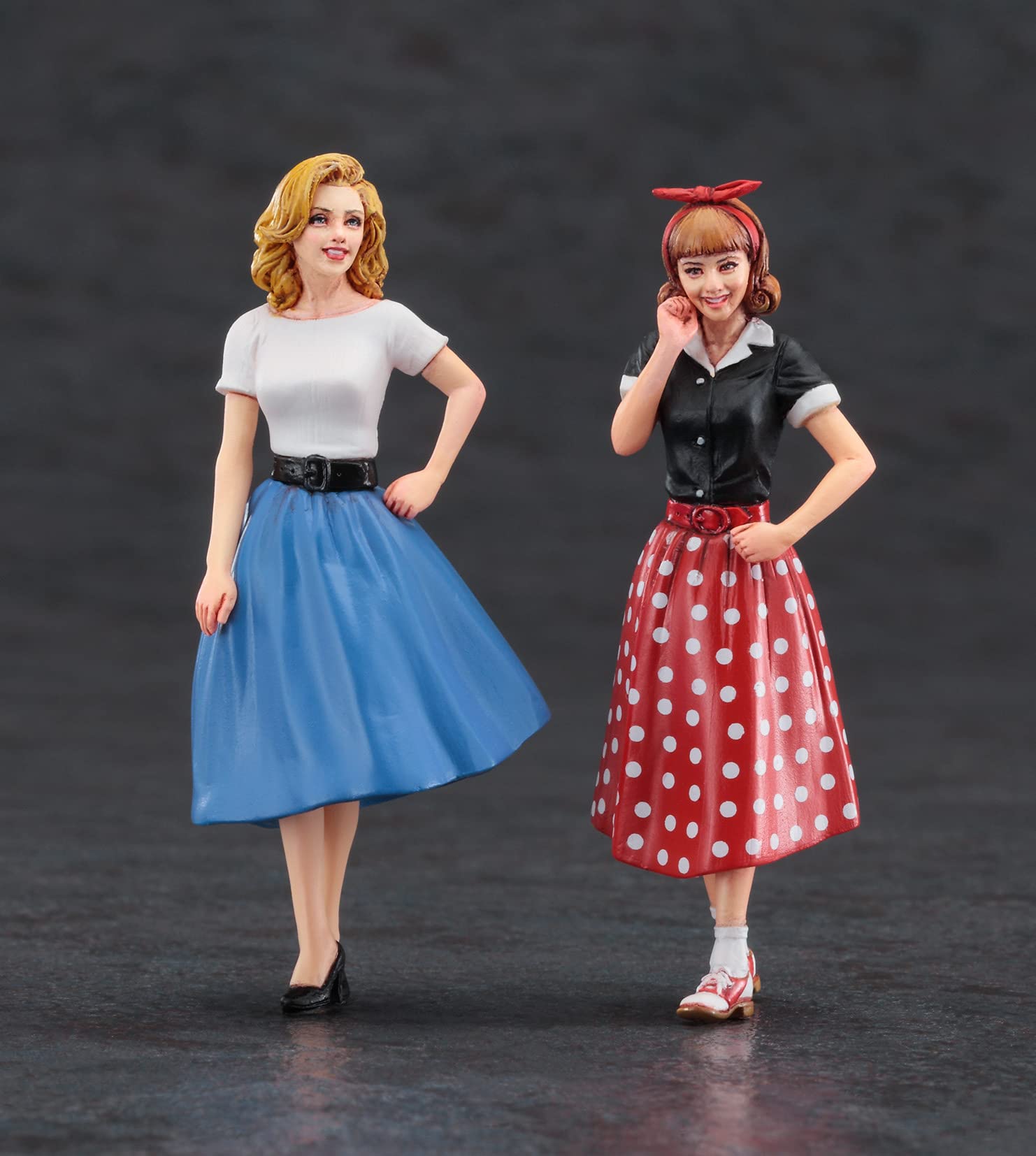 Hasegawa Figure Collection Series: Set of 2 50s American Girls 1/24 Plastic Model- Japan Figure Store - #1 Bring To You The Best Japanese Goods