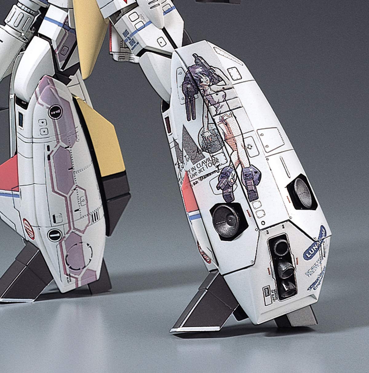 HASEGAWA 65768 Vf-1S Strike Battroid Valkyrie Minmay Guard 1/72 Scale Kit- Japan Figure Store - #1 Bring To You The Best Japanese Goods