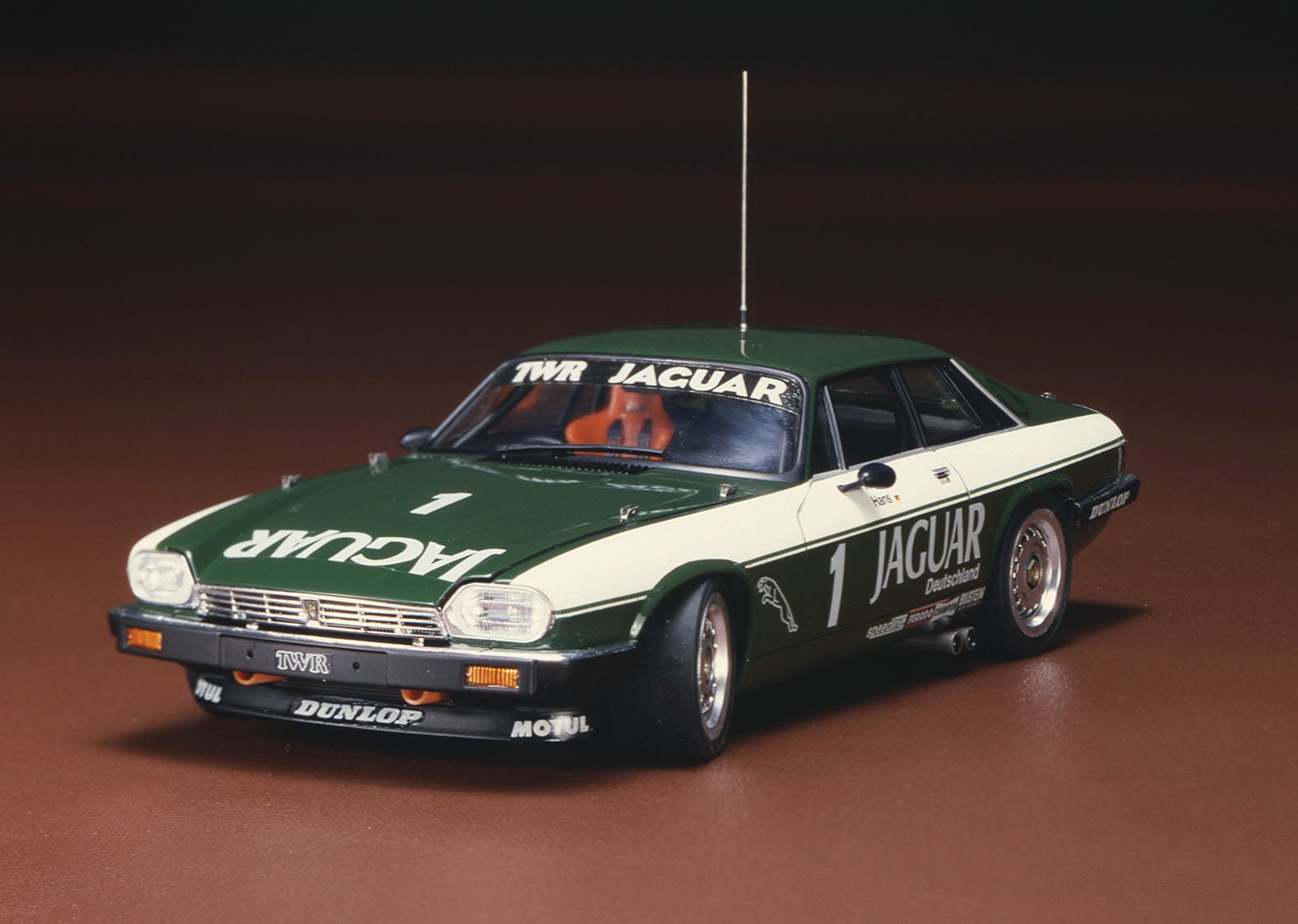 Hasegawa 0305 Jaguar Xj-S He Twr 1/24 Scale Cars Made In Japan Plastic Model- Japan Figure Store - #1 Bring To You The Best Japanese Goods