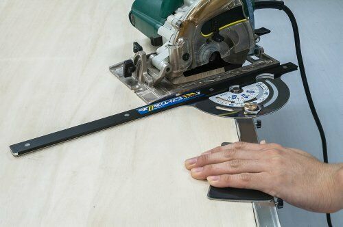 Shinwa Mini Free Angle Circular Saw Guide Rail Ruler 300mm 78179- Japan Figure Store - #1 Bring To You The Best Japanese Goods