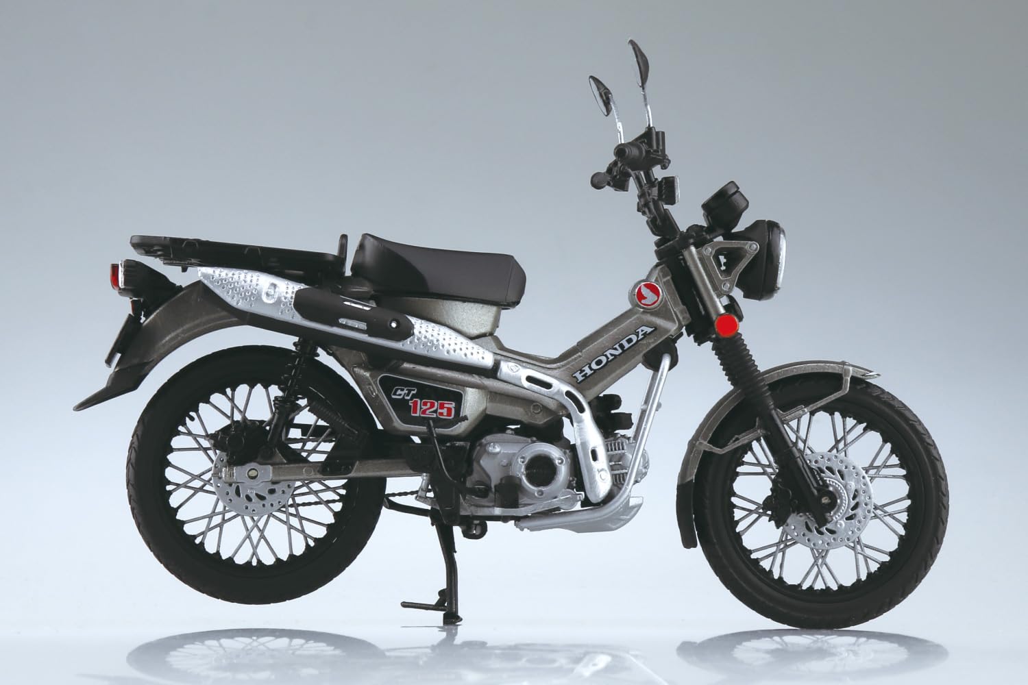 Honda CT125 1/12 Bike Aoshima Matte Armored Silver Metallic- Japan Figure Store - #1 Bring To You The Best Japanese Goods