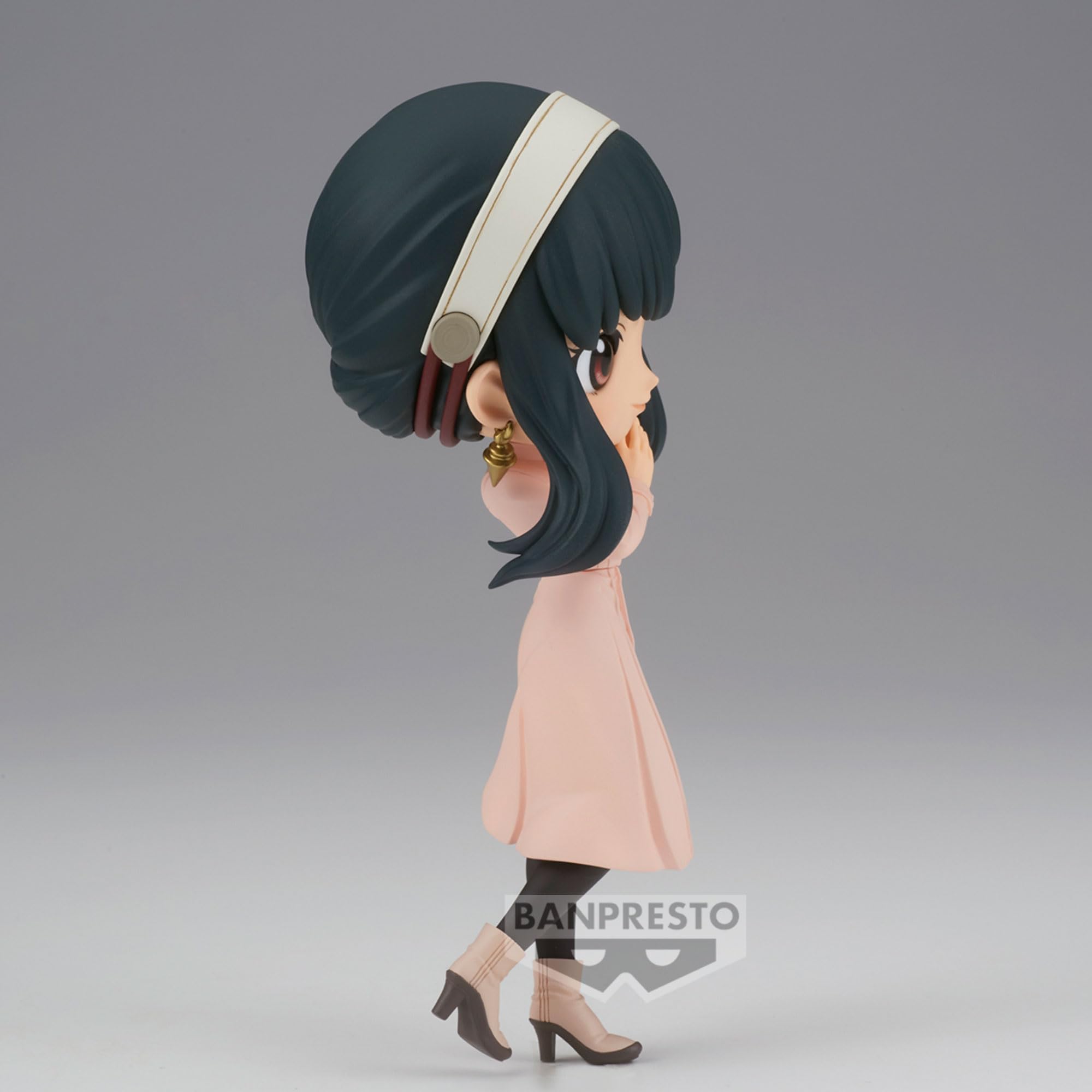 Banpresto Spy Family Q Posket Yoru Forger Outing Action Figure- Japan Figure Store - #1 Bring To You The Best Japanese Goods