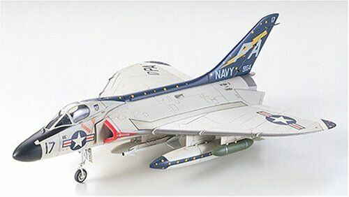 Tamiya 1/72 War Bird Collection No.41 Us Navy Douglas F4d-1 Sukairei Plasti - Japan Figure
