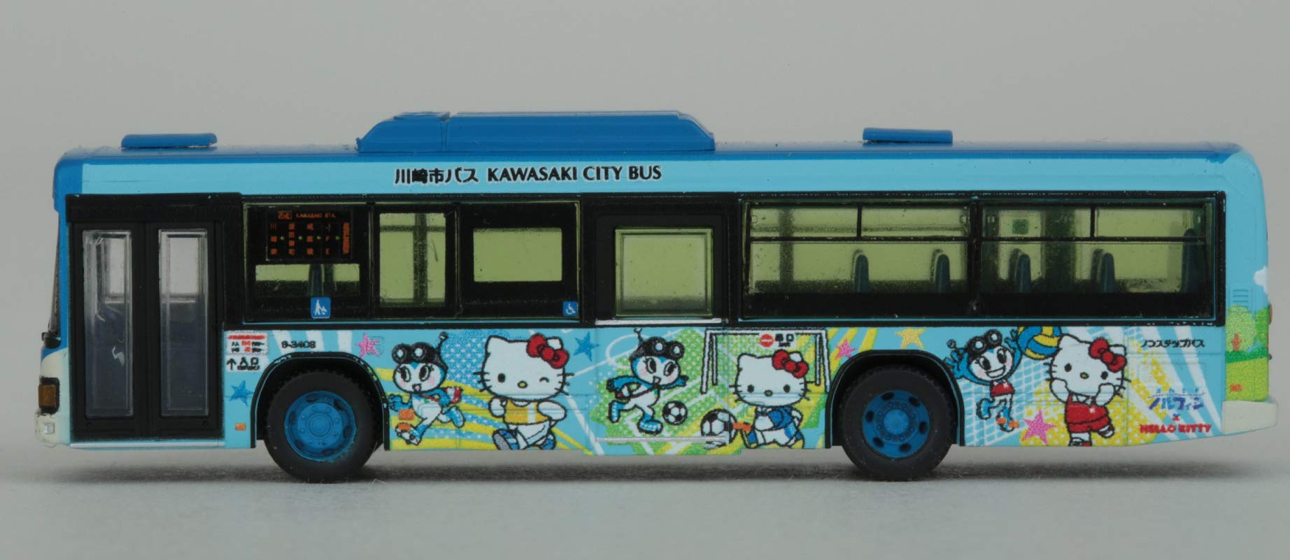 TOMYTEC Bus Collection Kawasaki Norufin X Hello Kitty Sports Town N Scale- Japan Figure Store - #1 Bring To You The Best Japanese Goods