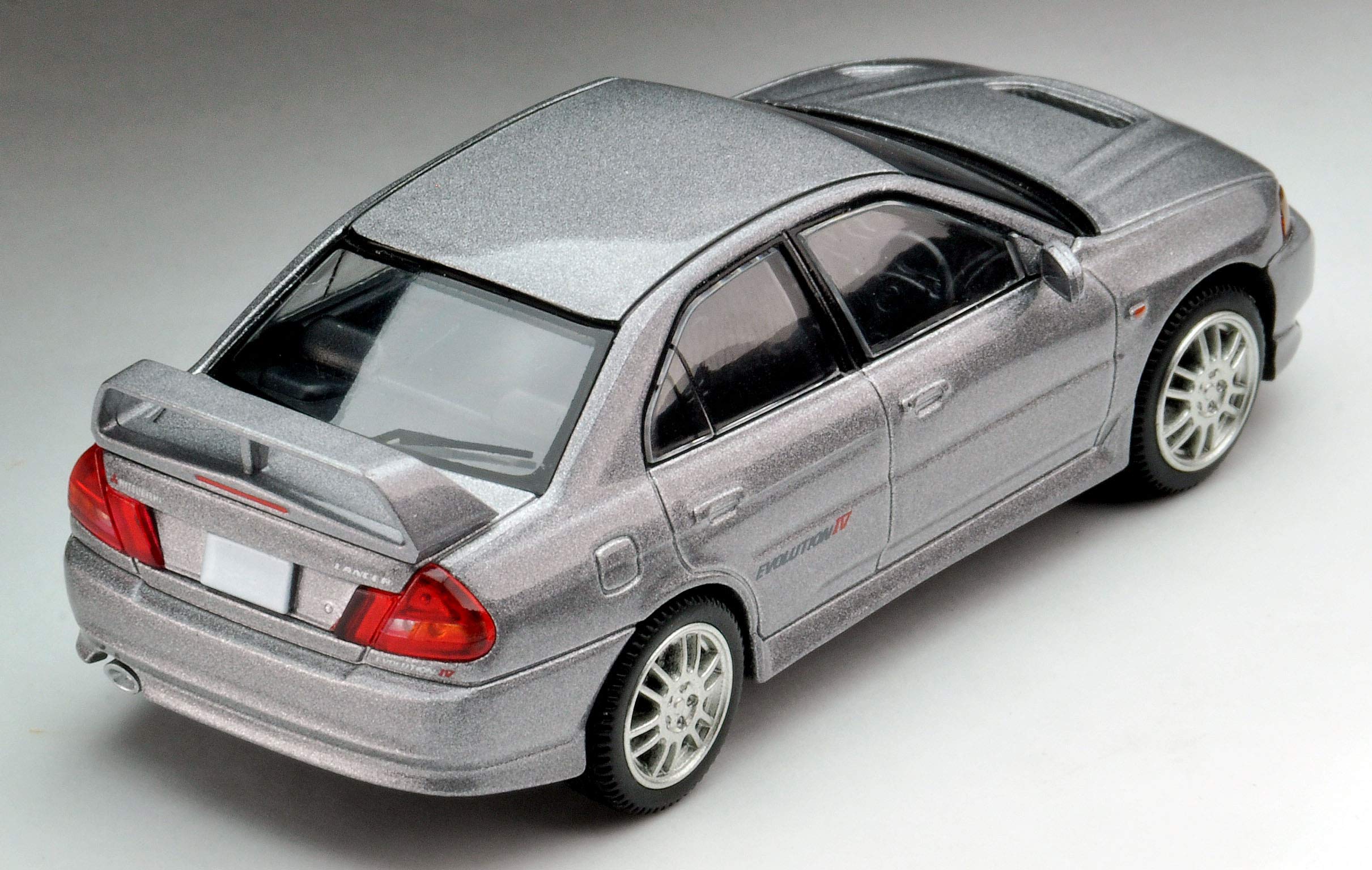 Tomytec Tomica Limited Vintage Neo 1/64 Silver Mitsubishi Lancer Gsr Evolution Iv- Japan Figure Store - #1 Bring To You The Best Japanese Goods