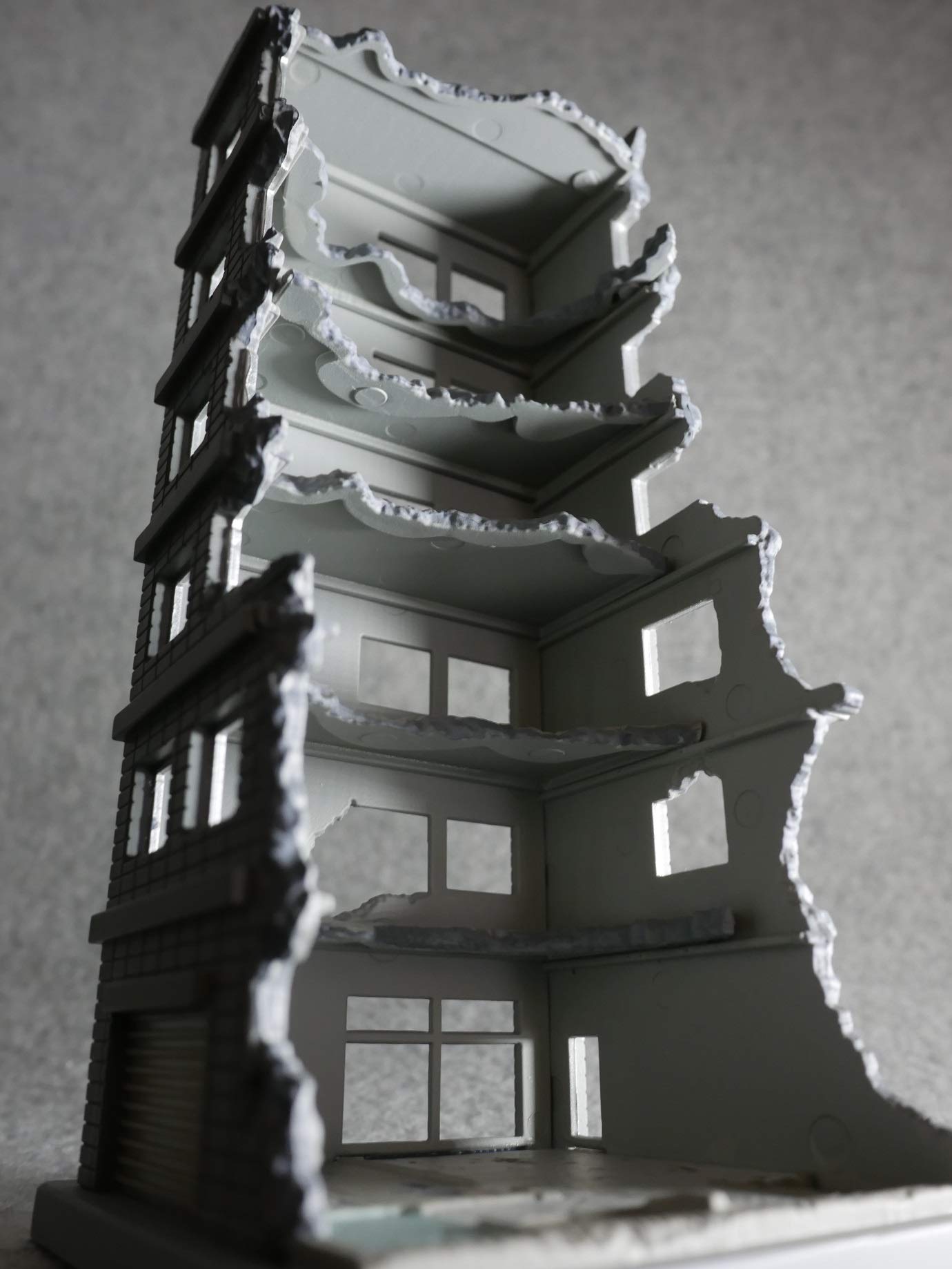 TOMYTEC Dcm02 Diocolle Combat Destroyed Building A 1/144 Scale Kit- Japan Figure Store - #1 Bring To You The Best Japanese Goods