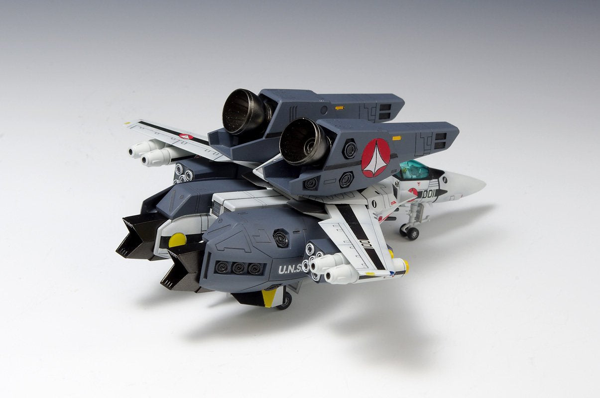 Wave Super Dimension Fortress Macross Vf-1S Super Valkyrie Fighter Roy Focker Specifications 1/100 Scale Plastic Model Mc062- Japan Figure Store - #1 Bring To You The Best Japanese Goods