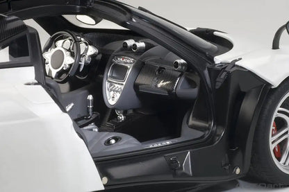Autoart 1/12 Huayra White- Japan Figure Store - #1 Bring To You The Best Japanese Goods