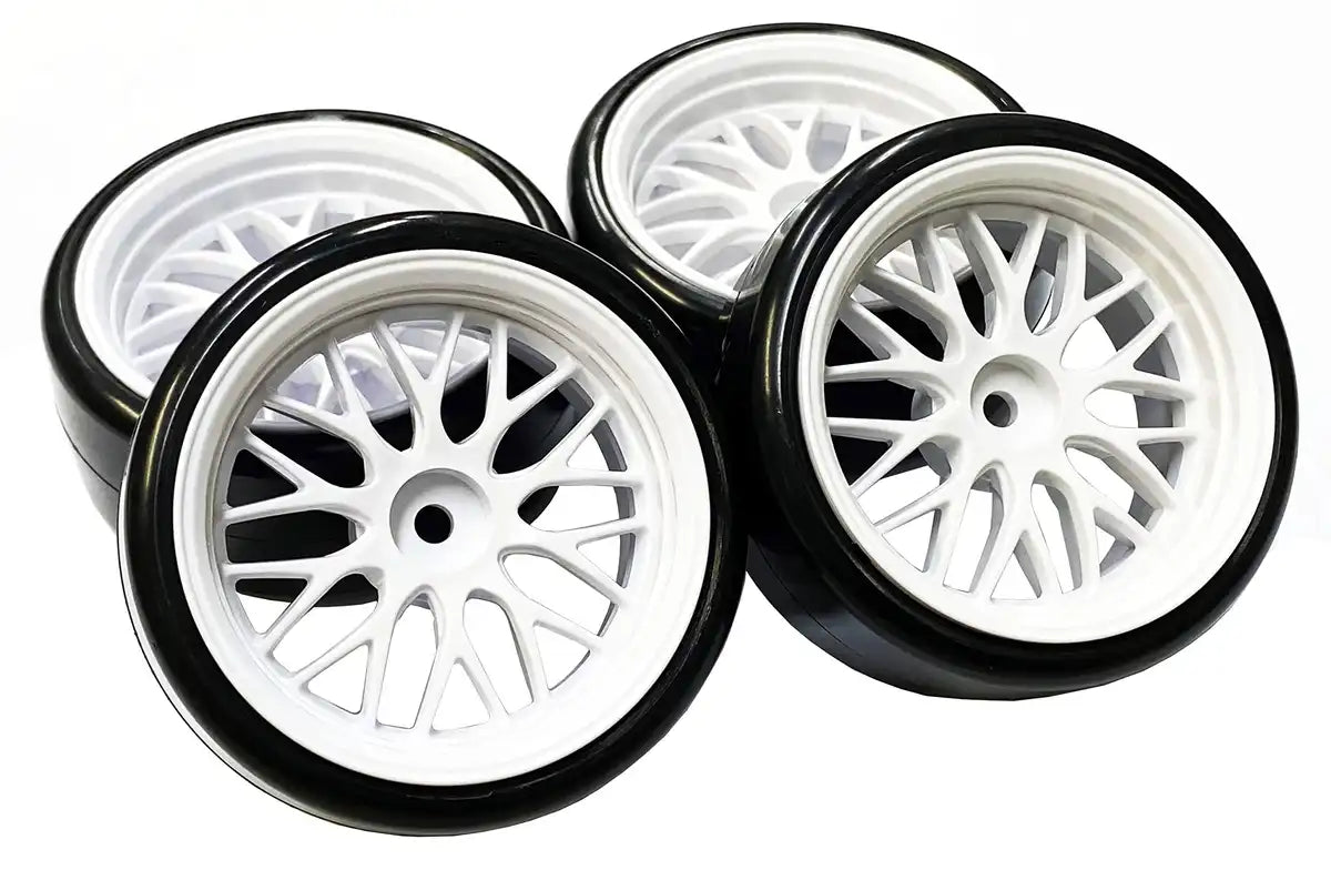 Tamiya Top Line Drift Tires with Pre-Fitted Gnosis Hs202 Wheels Offset 3 White- Japan Figure Store - #1 Bring To You The Best Japanese Goods