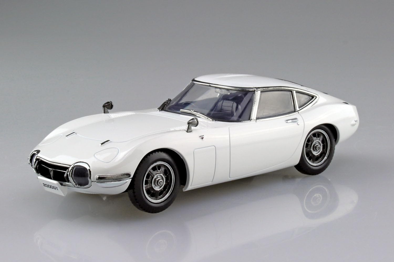 Aoshima 1/32 Snap Kit Toyota 2000Gt Pegasus White Model