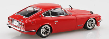 Aoshima 1/32 Nissan S30 Fairlady Z Custom Red Model Kit