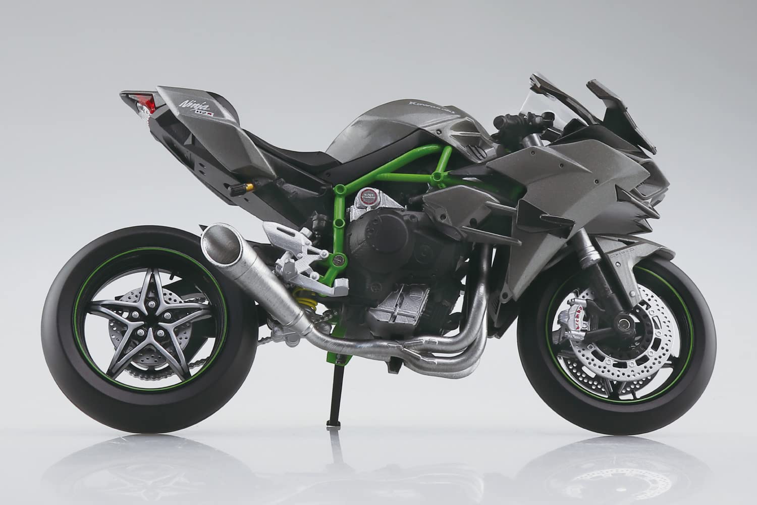 Aoshima Kawasaki Ninja H2R 1/12 Complete Motorcycle Model- Japan Figure Store - #1 Bring To You The Best Japanese Goods