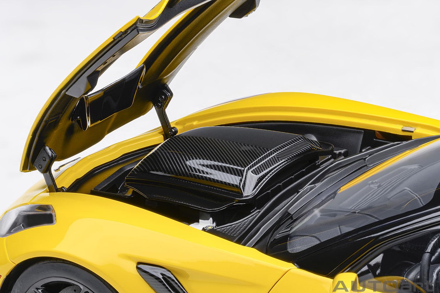 Autoart 1/18 Chevrolet Corvette C7 ZR1 Yellow Model Car- Japan Figure Store - #1 Bring To You The Best Japanese Goods