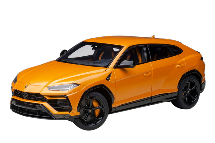 Autoart 1/18 Lamborghini Urus Model Pearl Orange Finish- Japan Figure Store - #1 Bring To You The Best Japanese Goods