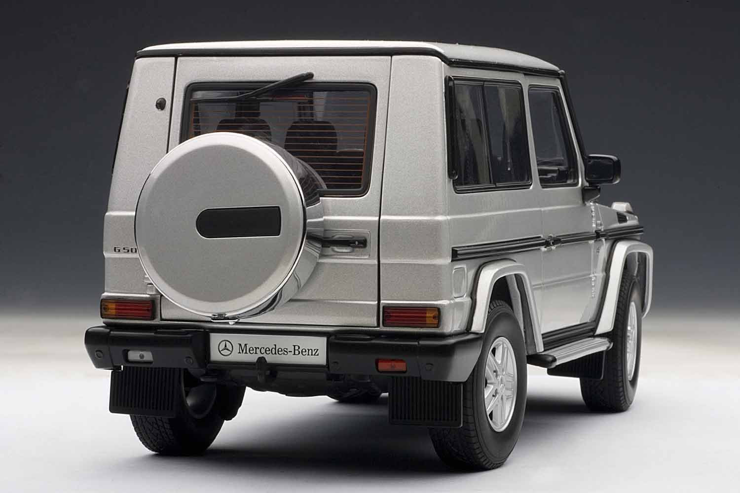 Autoart 1/18 Mercedes Benz G500 Swb Silver Model Car- Japan Figure Store - #1 Bring To You The Best Japanese Goods