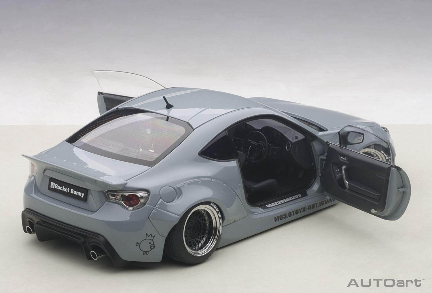 Autoart 1/18 Rocket Bunny 86 Concrete Gray with Black Wheels Finished Model- Japan Figure Store - #1 Bring To You The Best Japanese Goods