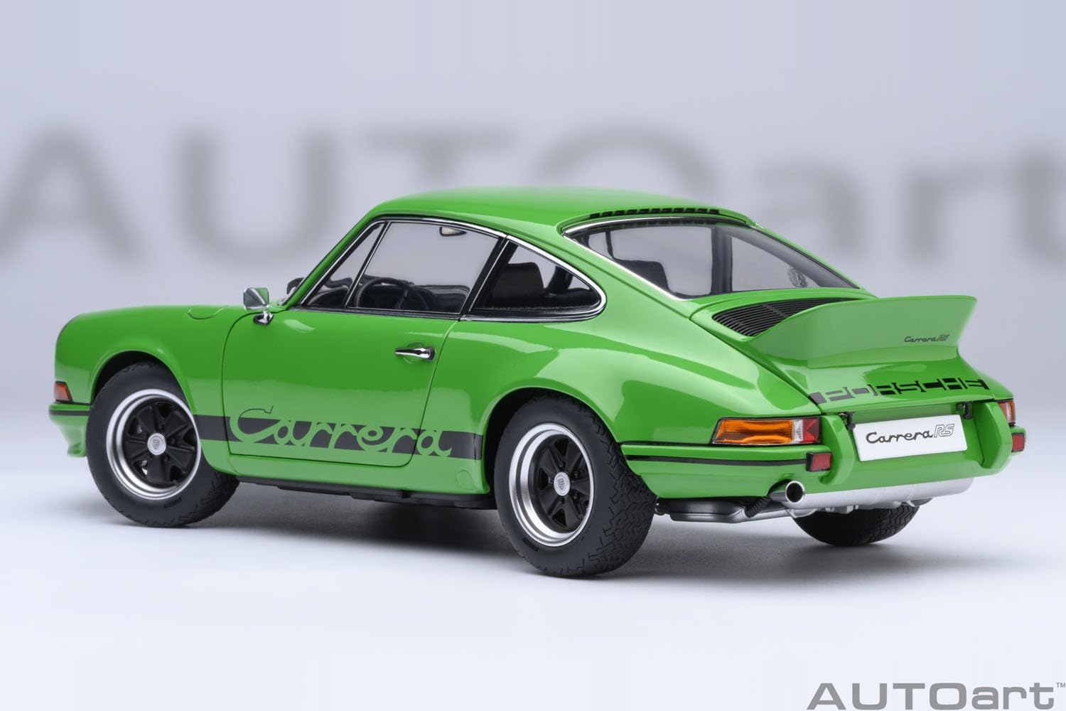 Autoart Porsche 911 Carrera 2.7 RS 1/18 Scale Viper Green Black Stripes Model