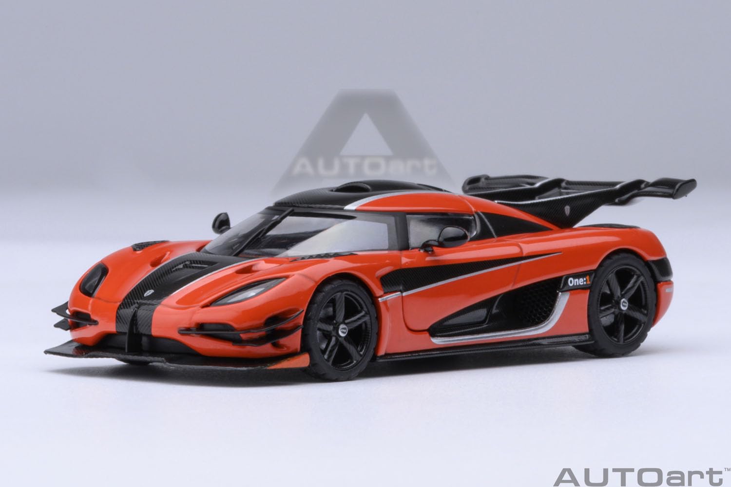 Autoart 1/64 Koenigsegg One1 Orange Carbon Black Silver Model 20044