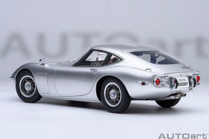 Autoart Toyota 2000GT 1967 Silver Diecast Model 79548