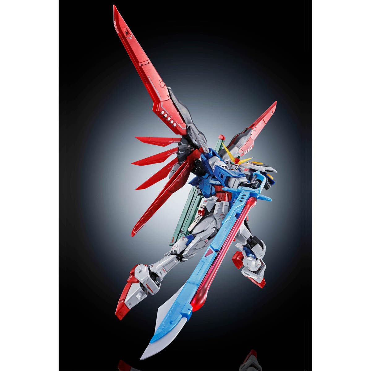 Kit de maquette Bandai RG Destiny Gundam finition titane, échelle 1/144