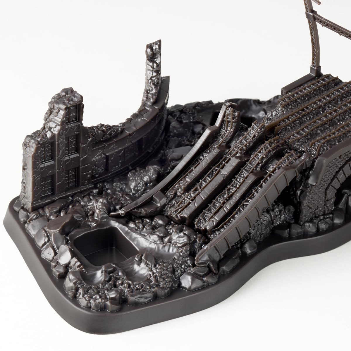 Kaiyodo Artpla Godzilla Sculpture Model Kit 185mm Non-Scale Unpainted