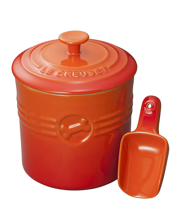 Le Creuset Orange Pet Food Container with Scoop for Dogs and Cats Japan Official- Japan Figure Store - #1 Bring To You The Best Japanese Goods