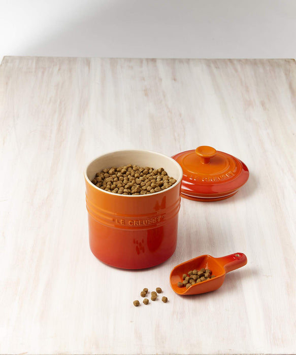 Le Creuset Orange Pet Food Container with Scoop for Dogs and Cats Japan Official- Japan Figure Store - #1 Bring To You The Best Japanese Goods