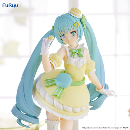 Furyu Piapro Hatsune Miku Sweet Sweets Citron Macaron Ver. Figurine- Japan Figure Store - #1 Bring To You The Best Japanese Goods