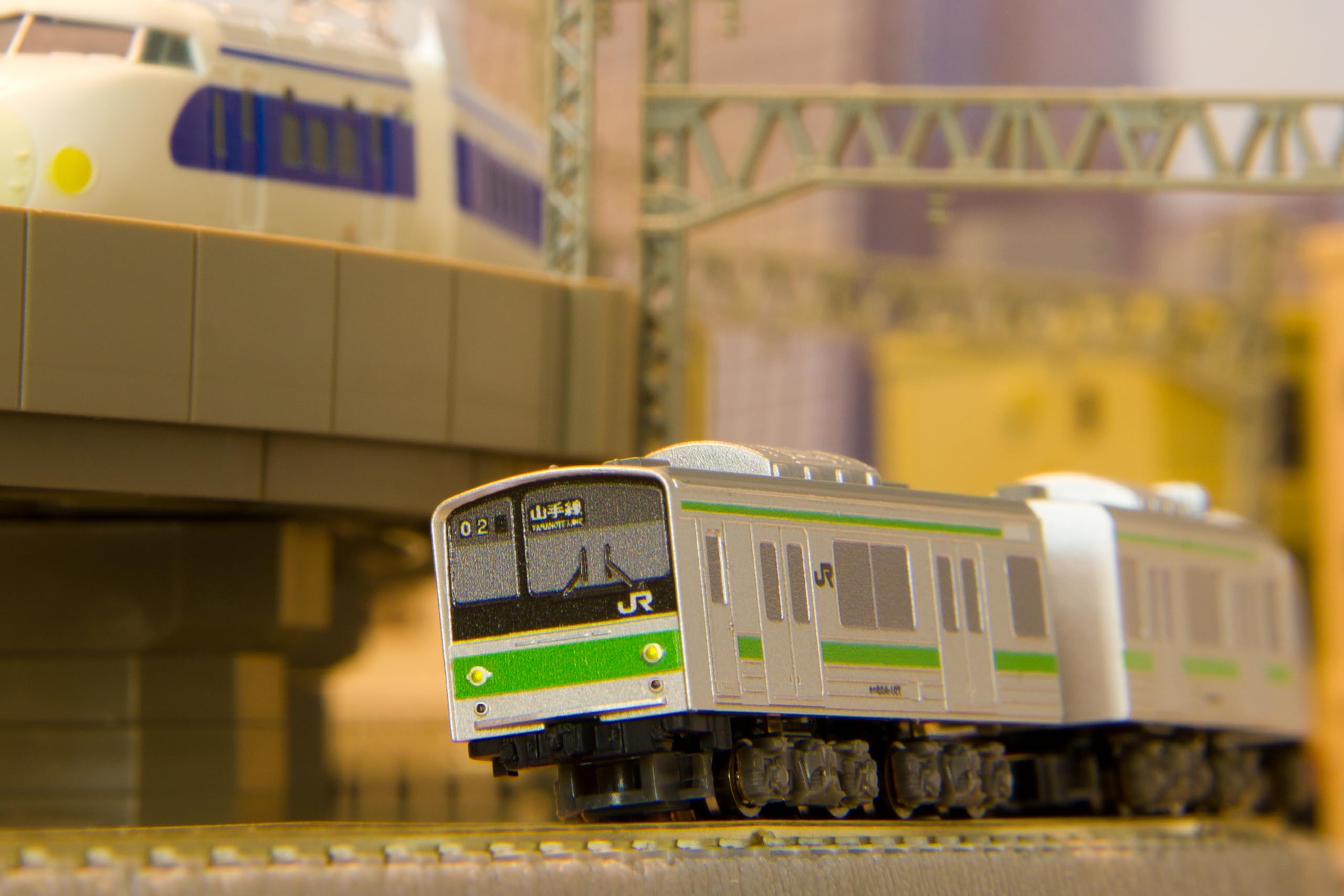 Rokuhan Z Gauge Shorty 205 Series Yamanote Railway Model Train- Japan Figure Store - #1 Bring To You The Best Japanese Goods