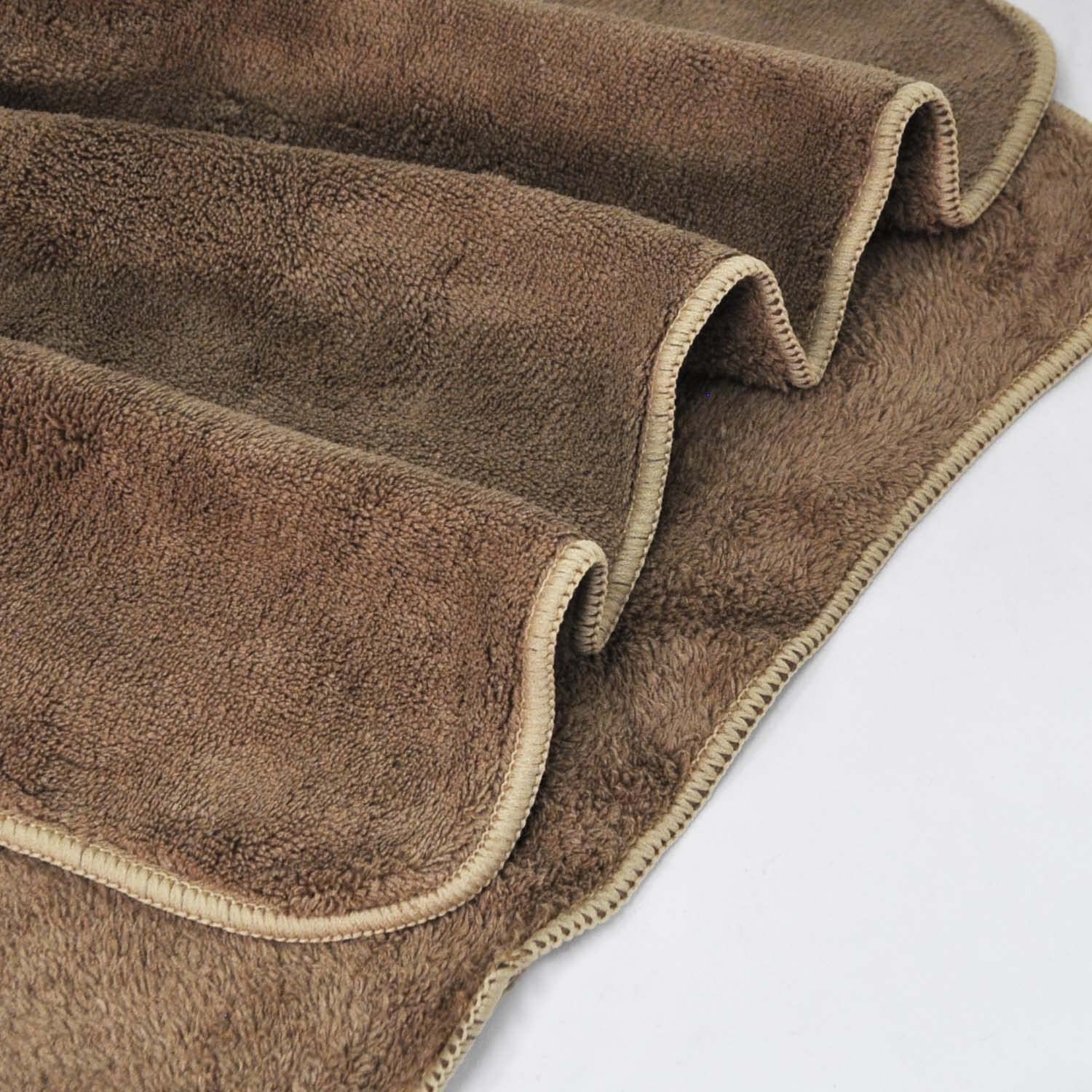 Skater Quick-Dry Mickey Mouse Bath Towel Absorbent 60cm x 120cm- Japan Figure Store - #1 Bring To You The Best Japanese Goods